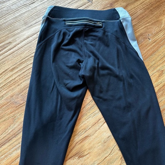 Athleta Women’s Black Grey Stretch Ankle Zip Leggings Workout Gym - Picture 10 of 11